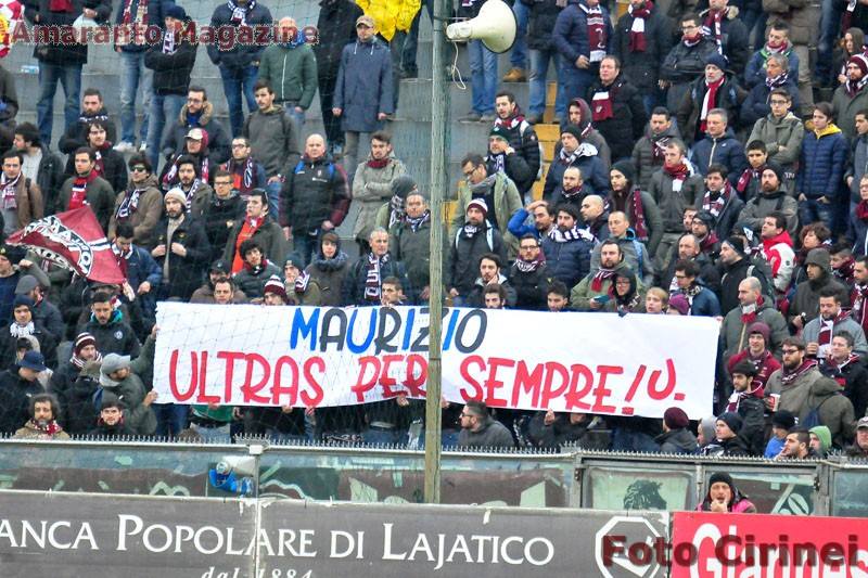 3915pisa arezzo striscione alberti